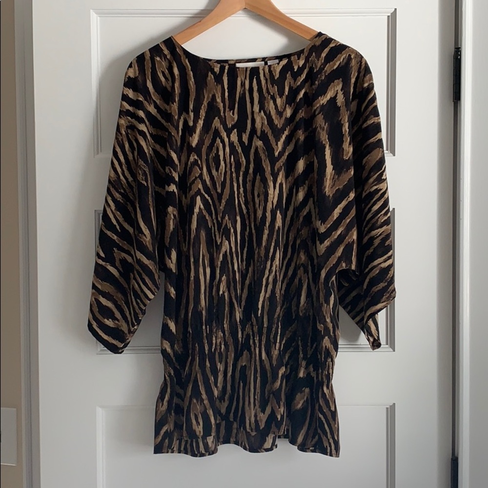 Chico’s Sz 2 like new animal print top